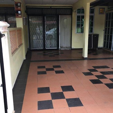 Pandan Home Stay อลอร์สตาร์ ภายนอก รูปภาพ